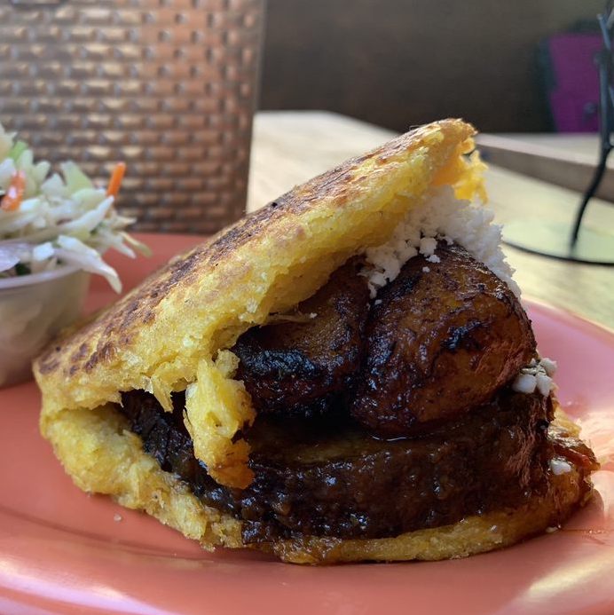 WHITE AREPA ASADO